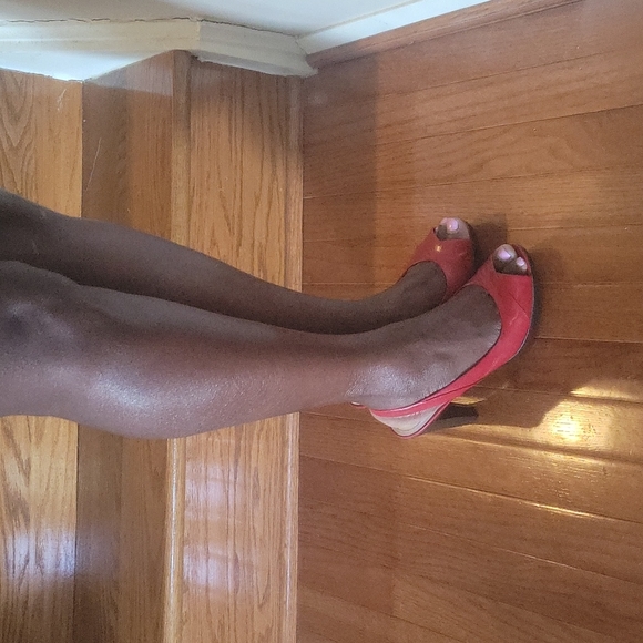 Nine West Red Leather Slingback Open Toe Half Inch Platform Heels - Picture 7 of 8